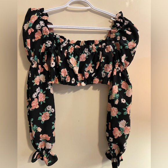 Divided Tops - Divided by H&M women’s top size extra small